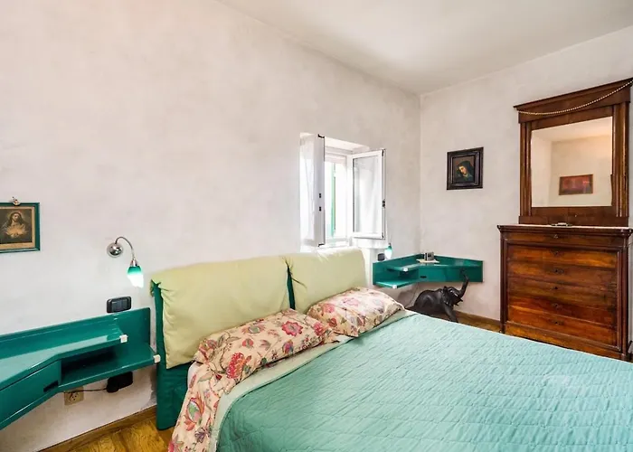 Villa 5 Terre Shuttle Maremonti With Pool 8guests